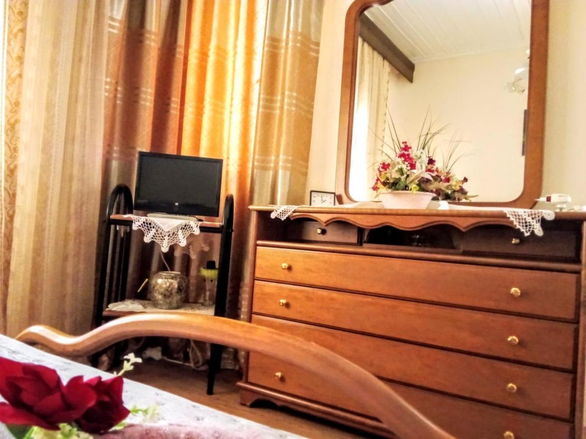 Tanias House Apartment